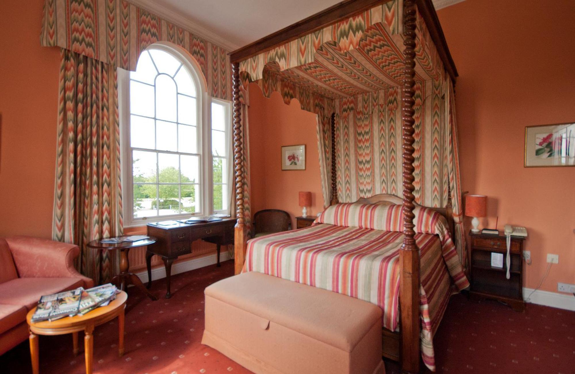 Corse Lawn House Hotel Eksteriør bilde