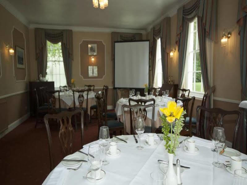 Corse Lawn House Hotel Eksteriør bilde
