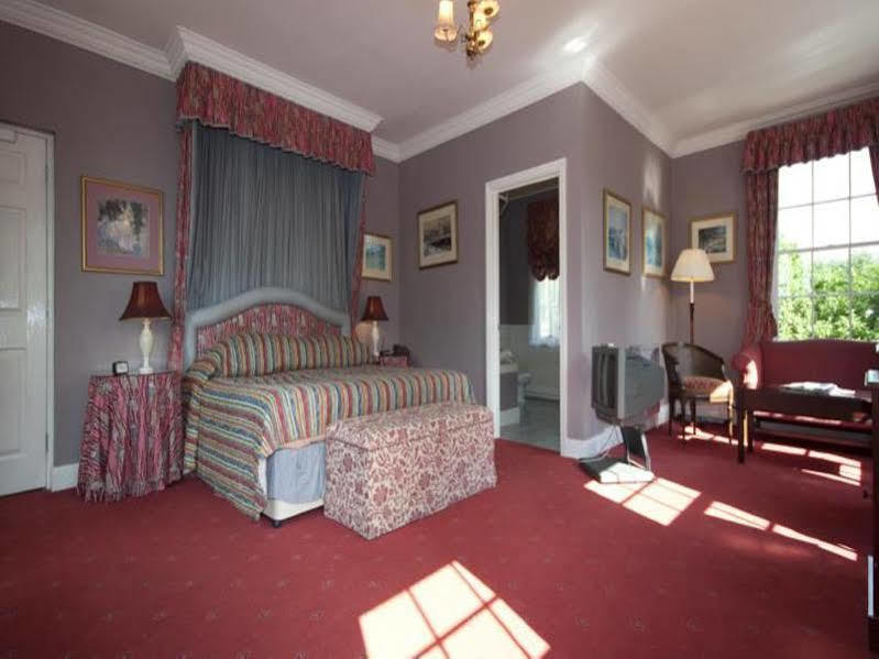 Corse Lawn House Hotel Eksteriør bilde